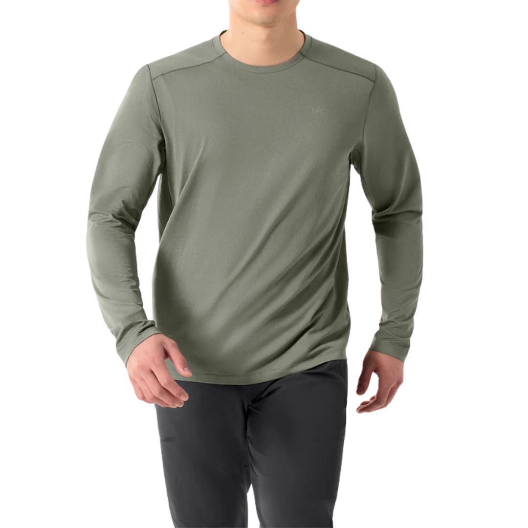 アークテリクス コーマッククルー ロングスリーブ S ソリチュード アークテリクス コーマッククルー ロングスリーブ S ソリチュード ARC