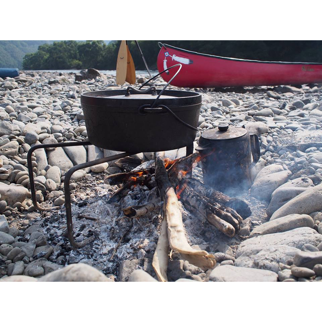 �l���\�m×�e���}�N�f�U�C�� ���󕰉΃S�g�N